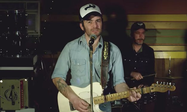 Watch: Workingman Country Singer Pat Reedy Performs “True Blue”