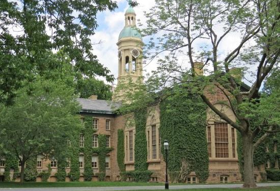 Should the Democrats Be the Party for the Highly Educated?