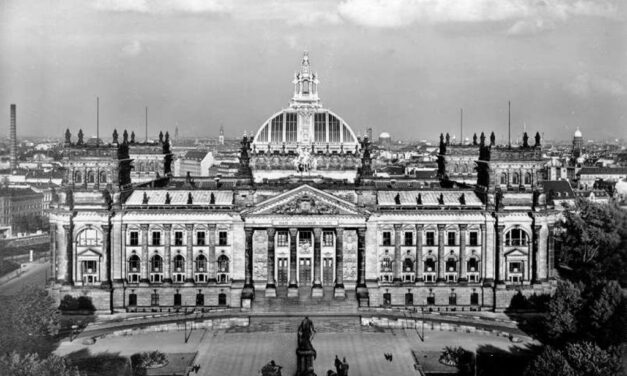 The Republic is Ready to Fall to Fascism